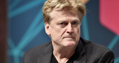 How did Patrick take over as the CEO of Overstock?